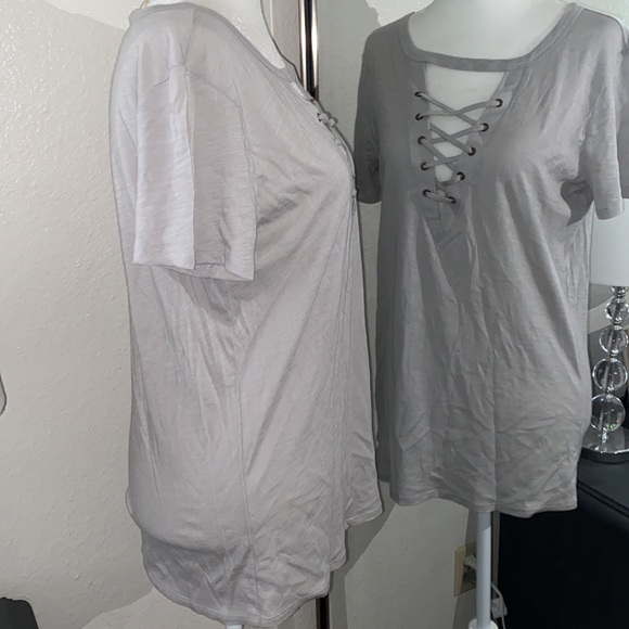 Emory Park | Gray Tee - Picture 4 of 6